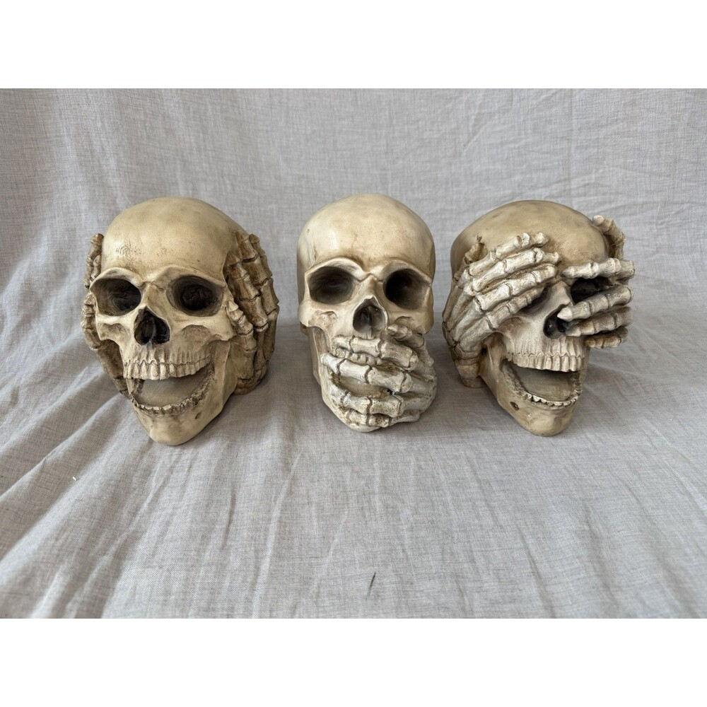 Grandin Road No Evil Skull Set of 3 Hear See Speak Halloween Skeleton Decor